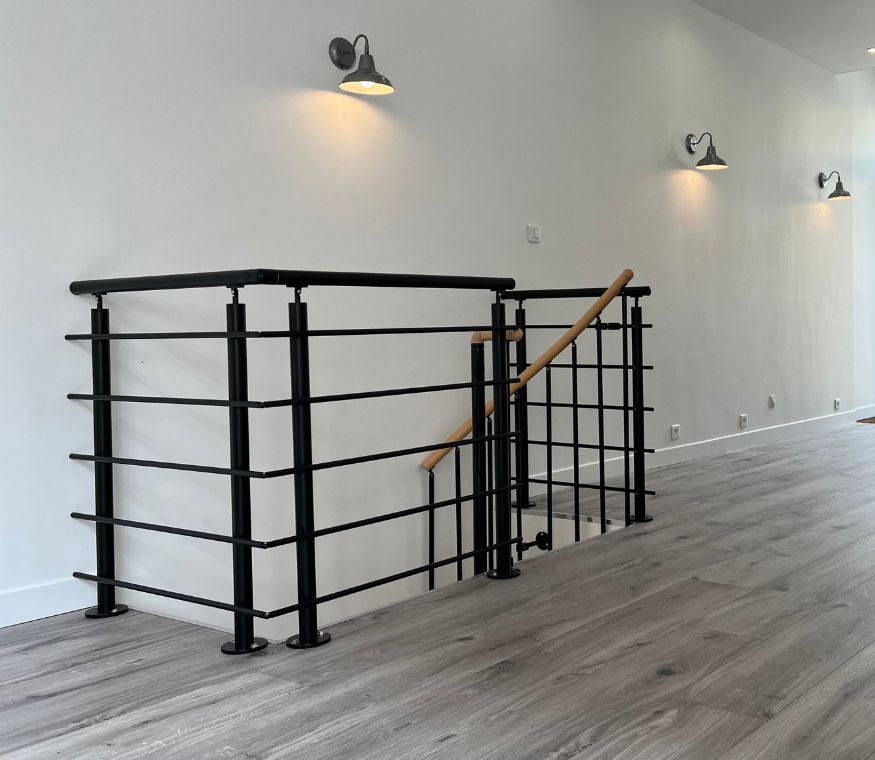 Rénovation espace commercial Puteaux - arrivée escalier - Batine (1)